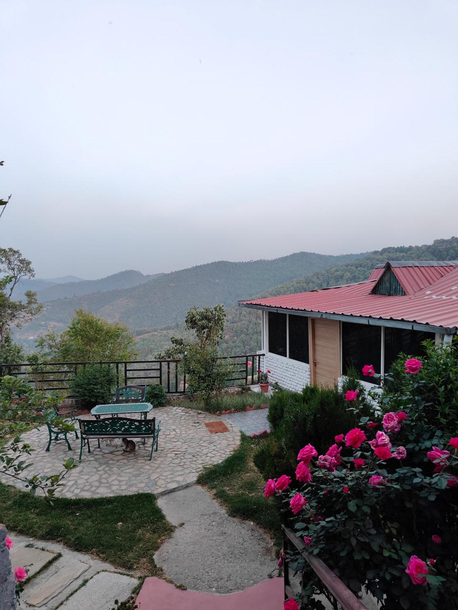 Woodpecker Nest By Lakes & Woods Mukteshwar Exterior foto